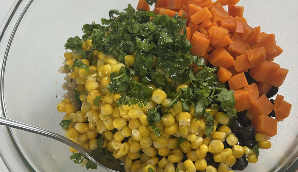 Quino,and black bean salad mixture