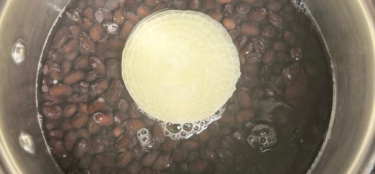 Cooking black beans