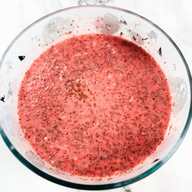 Strawberry chia pudding