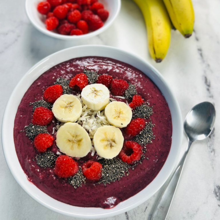 Mixed berry smoothie bowl