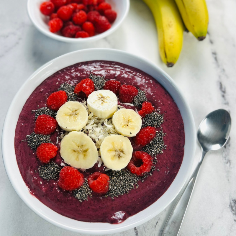 Mixed berry smoothie bowl